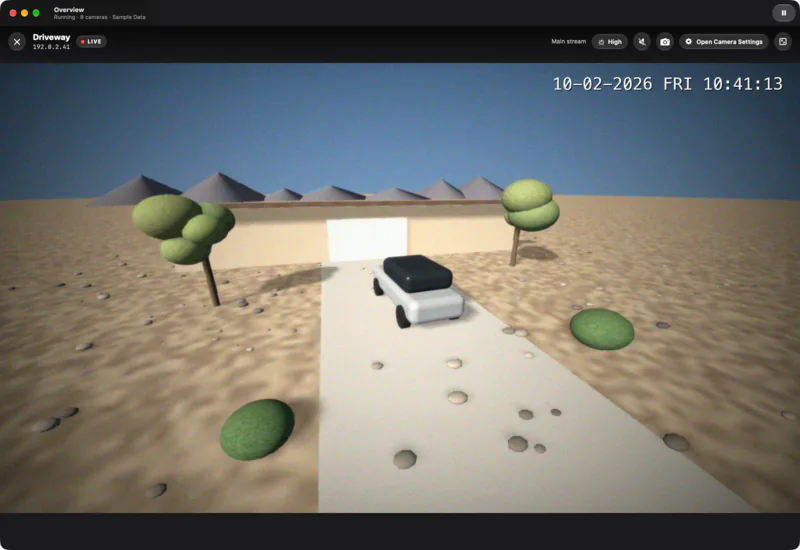 Live viewer: One camera filling the window: main stream or your choice of quality, sound on request and Save Snapshot.